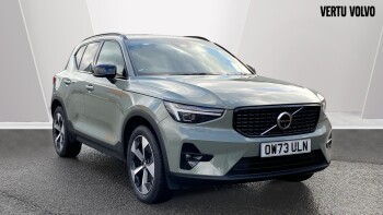 Volvo XC40 2.0 B3P Ultimate Dark 5dr Auto Petrol Estate